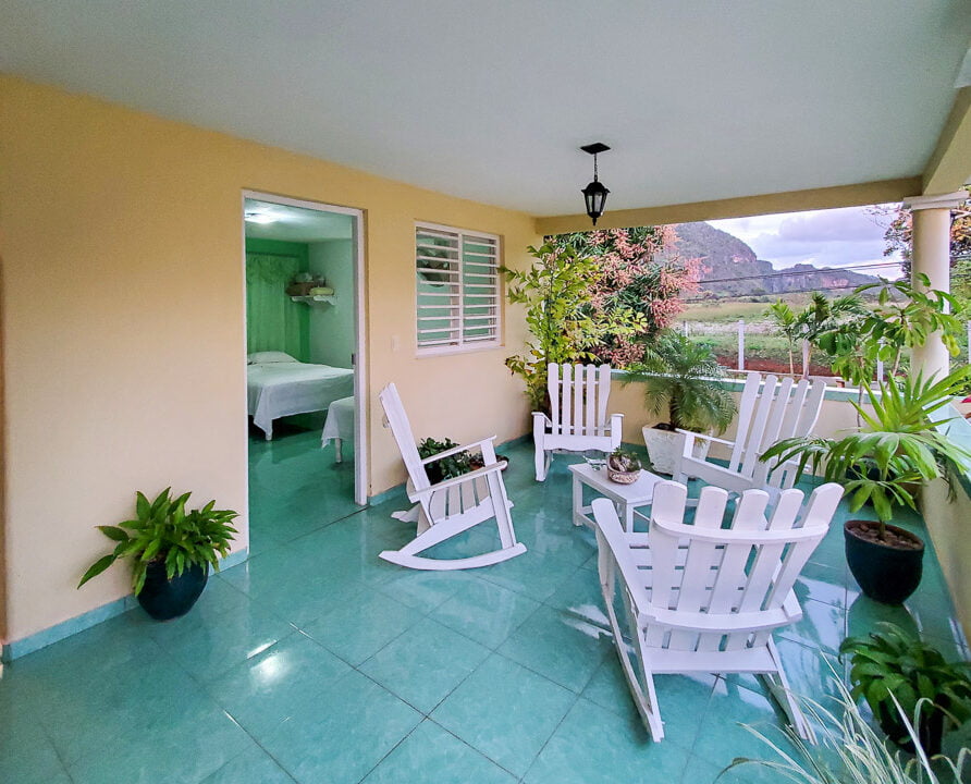 Villa Lisbet y Misael Viñales B&B