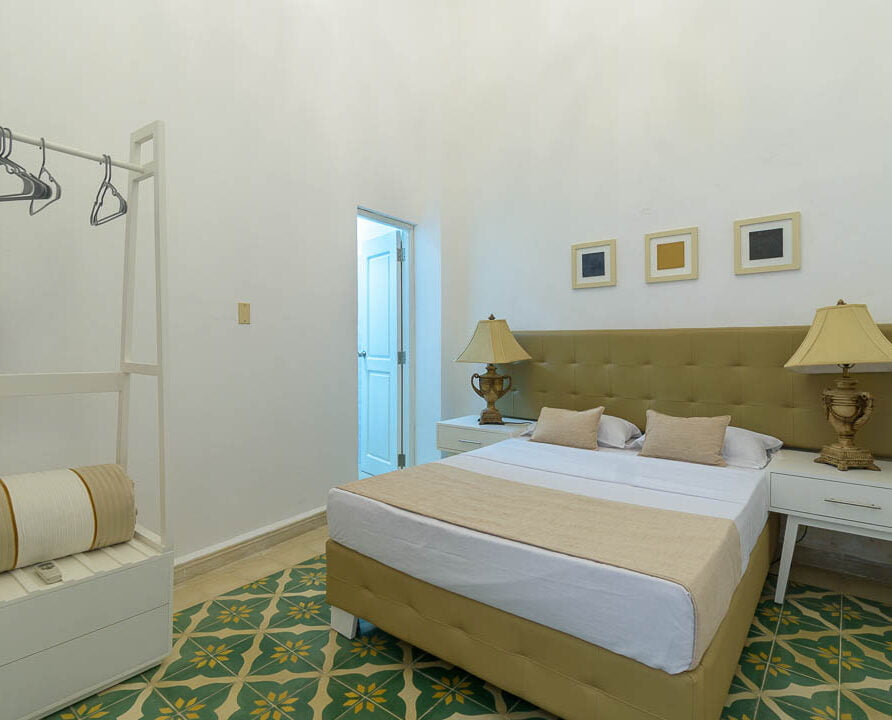 Aguiar Apartment. Havana Accommodation. Vacation Rental