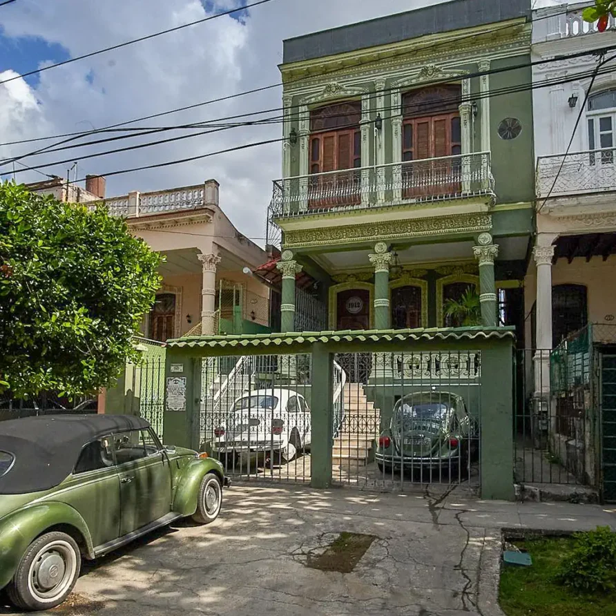 Marquez de Liz - Porch - Habana Guest House