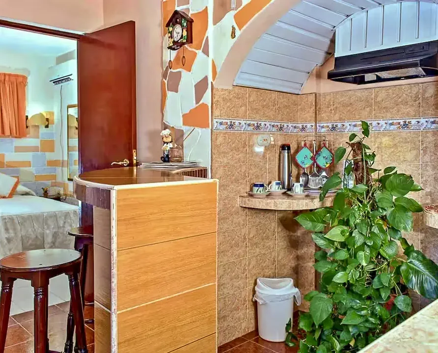 Casa Betty y Jorge, Varadero, Cuba. Beach Rental.