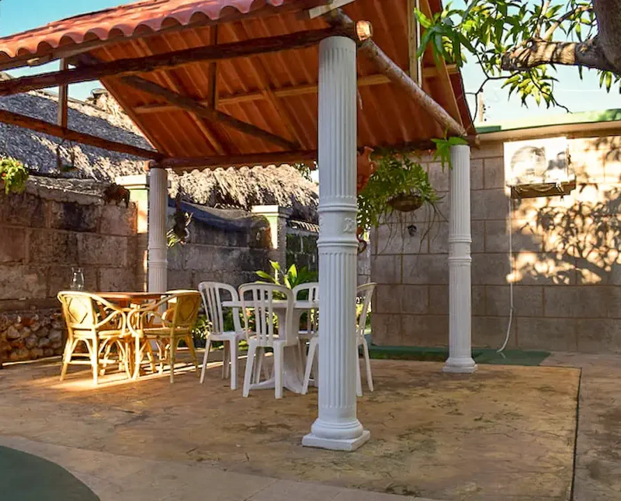 Casa Elena y Leslie, Varadero, Cuba. Beach Vacation Rental.