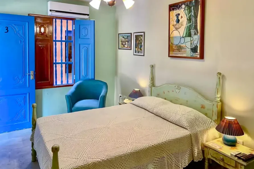 Hostal Lola – Room 3
