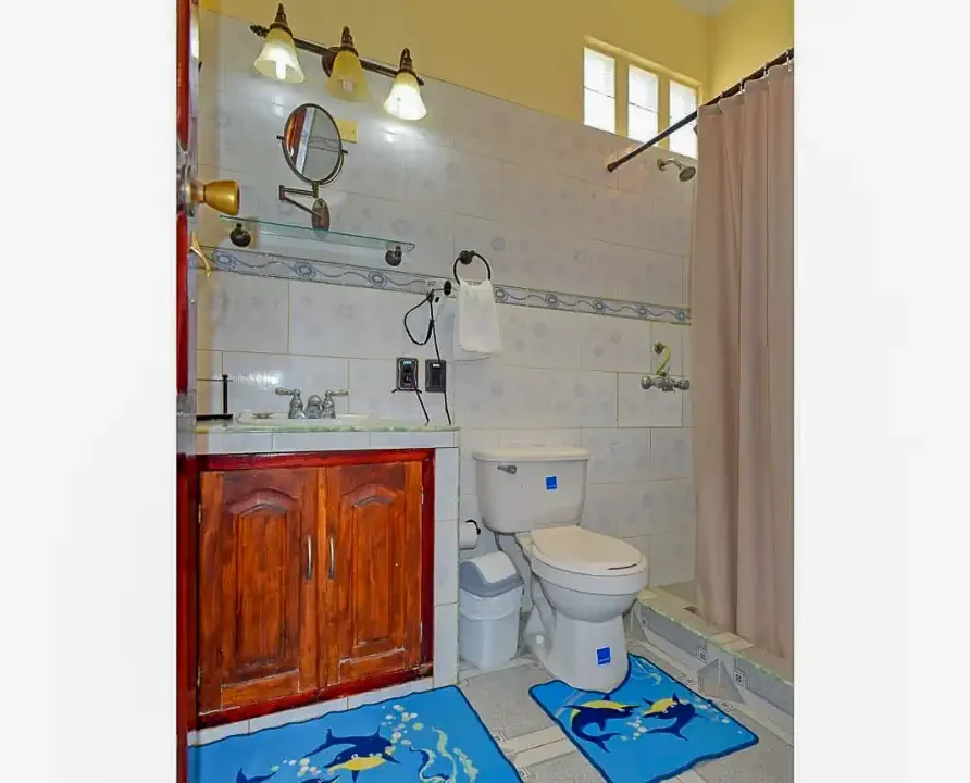 Hostal Dr Lara y Sra Yuda, Trinidad, Cuba. Bed and Breakfast
