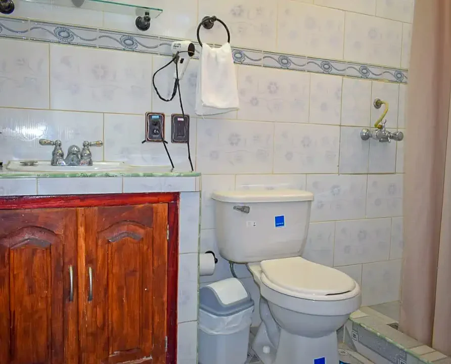 Hostal Dr Lara y Sra Yuda, Trinidad, Cuba. Bed and Breakfast