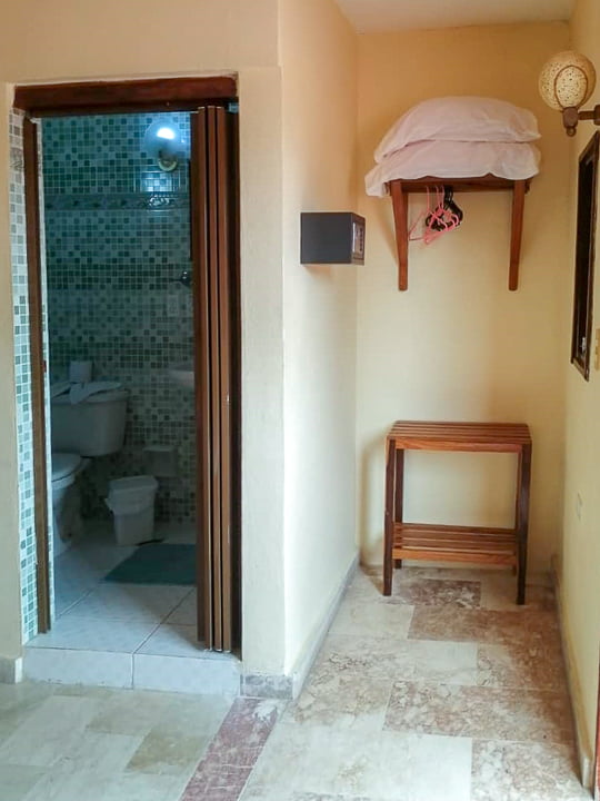 Hostal Dr Lara y Sra Yuda, Trinidad, Cuba. Bed and Breakfast