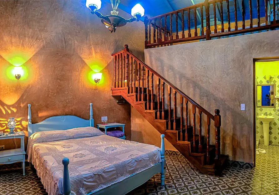 Hostal Lola, Trinidad, Cuba. Bed and Breakfast