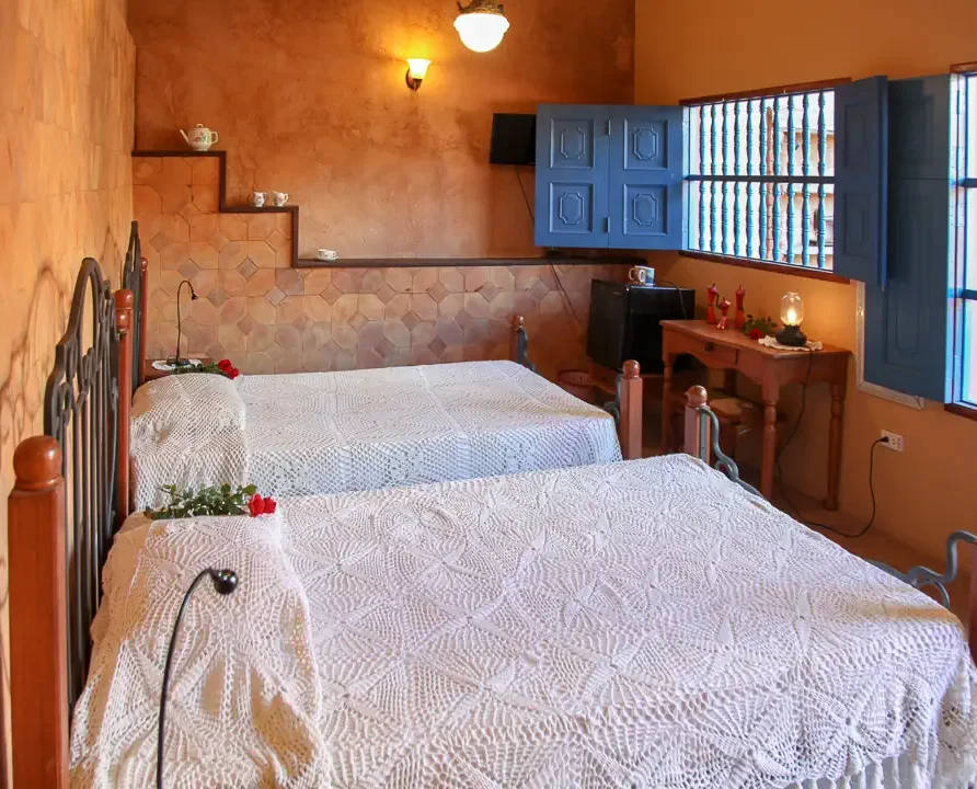 Hostal Lola, Trinidad, Cuba. Bed and Breakfast