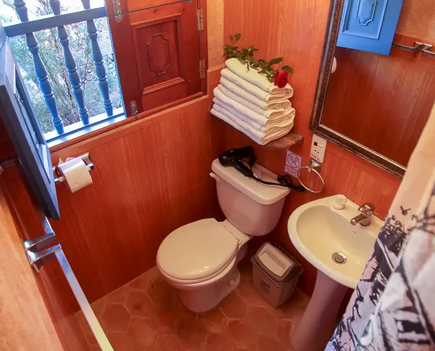 Hostal Lola, Trinidad, Cuba. Bed and Breakfast