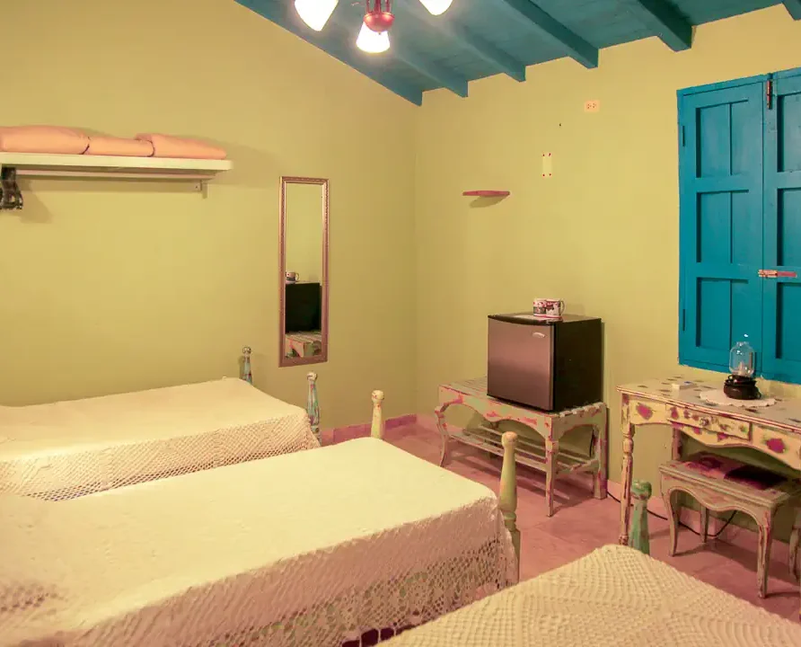 Hostal Lola, Trinidad, Cuba. Bed and Breakfast