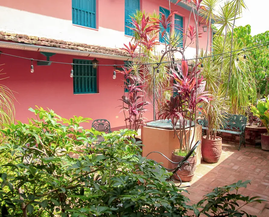 Hostal Lola, Trinidad, Cuba. Bed and Breakfast