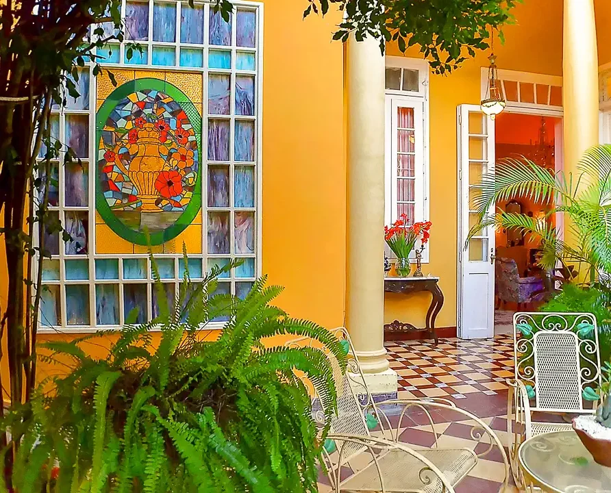 Hostal D Cordero. Santa Clara Bed and Breakfast