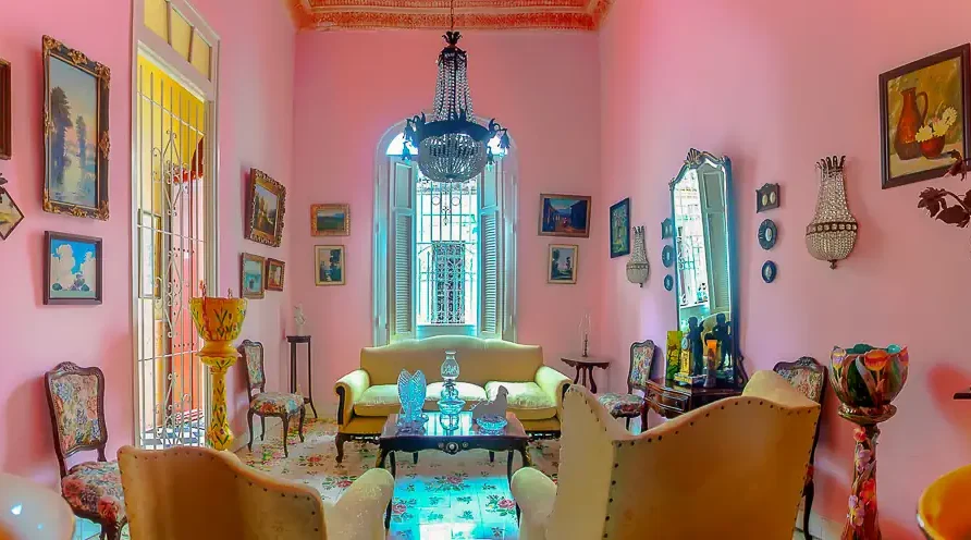 Hostal D Cordero. Santa Clara Bed and Breakfast