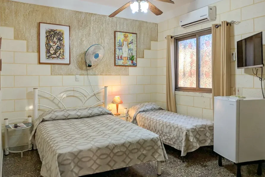 Casa Karelia y Victor – Room 2