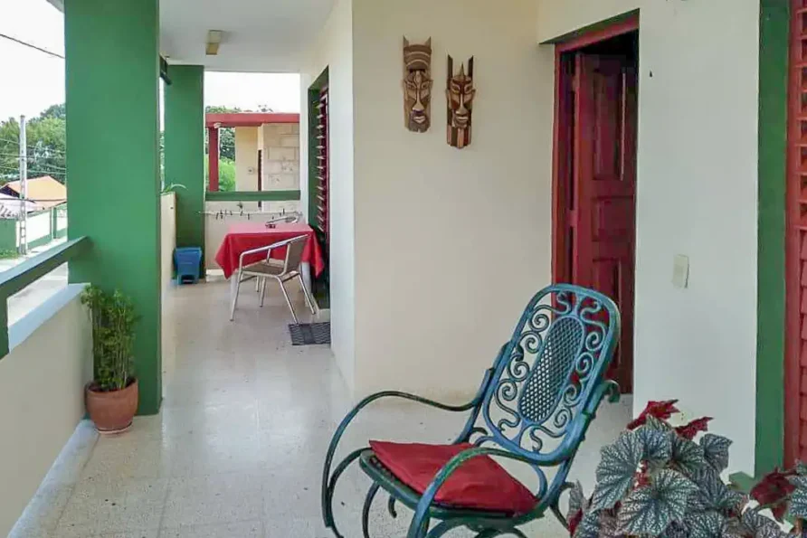 Casa Monzon – Room 1