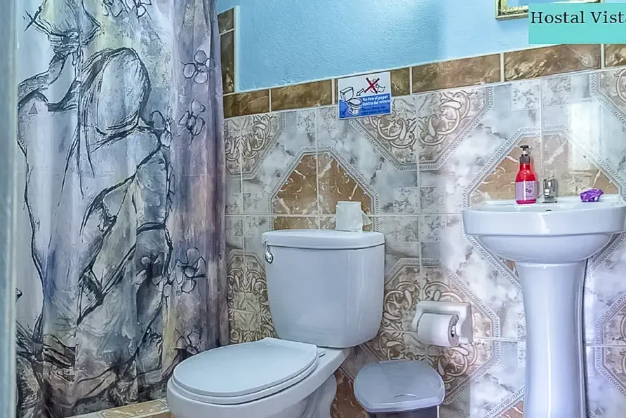 Hostal Vista Park, Santa Clara, Cuba. Guest House.