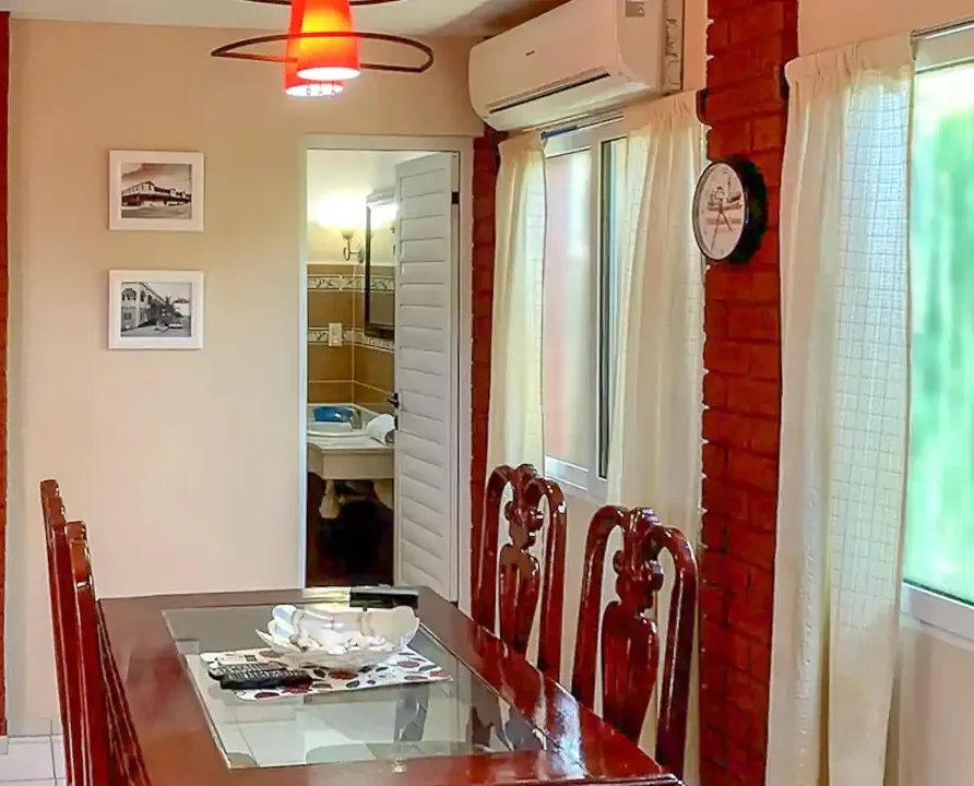 Norma's BnB, Room 3, Dinner Room, Varadero Vacation Rental