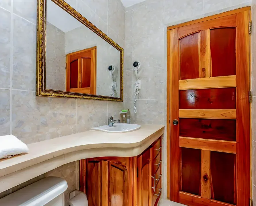 Casa Herenia y Pedro - Room 1, Bath, Viñales Casa Particular