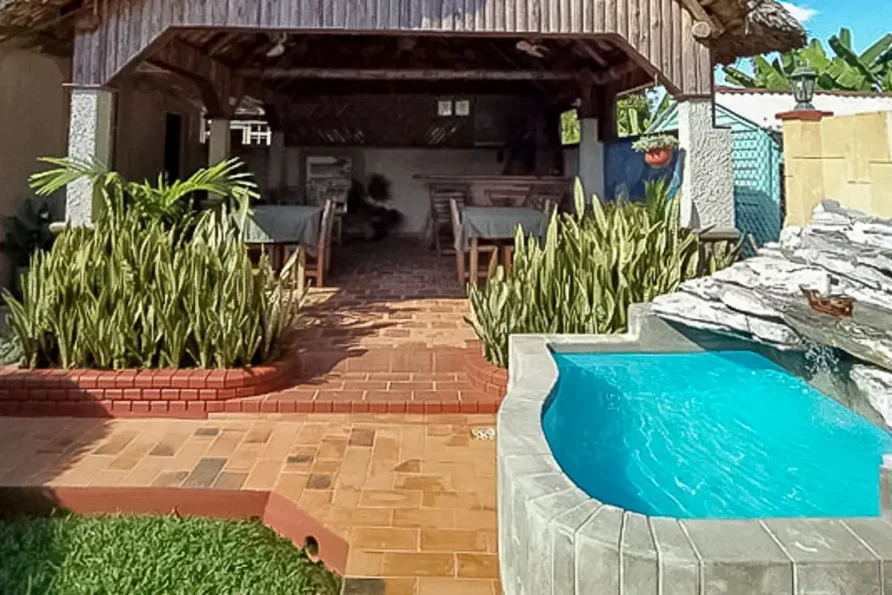 Casa Leyani y Osvedy – Triple