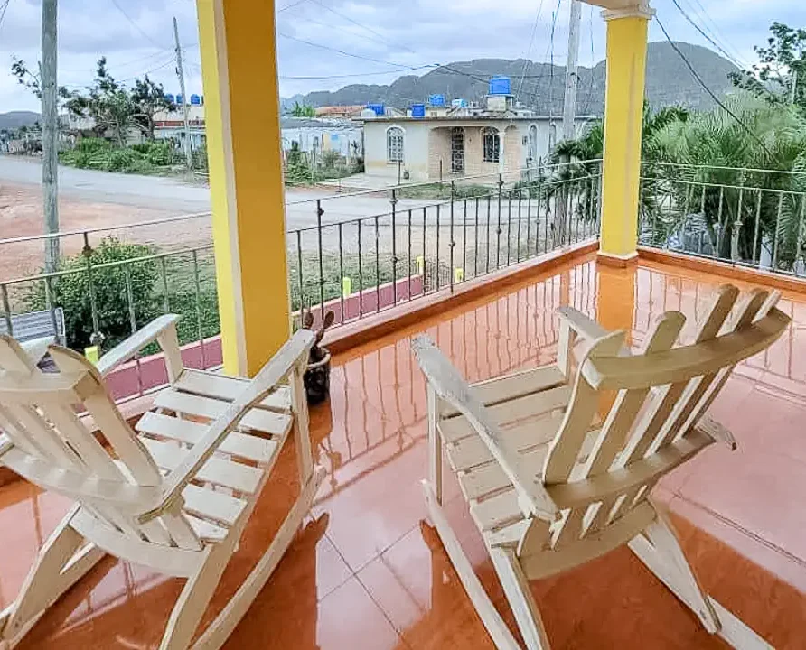 Casa Mary y Andres, Guest House Viñales. Terrace