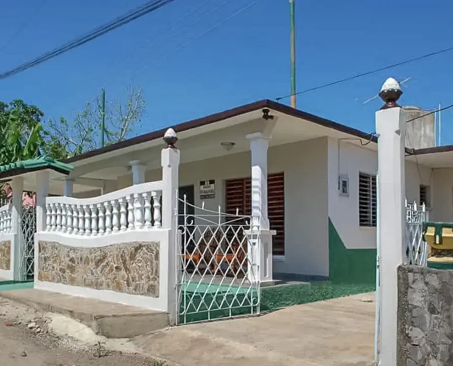 Casa Osmay y Lola, Guest House, Viñales. Porche