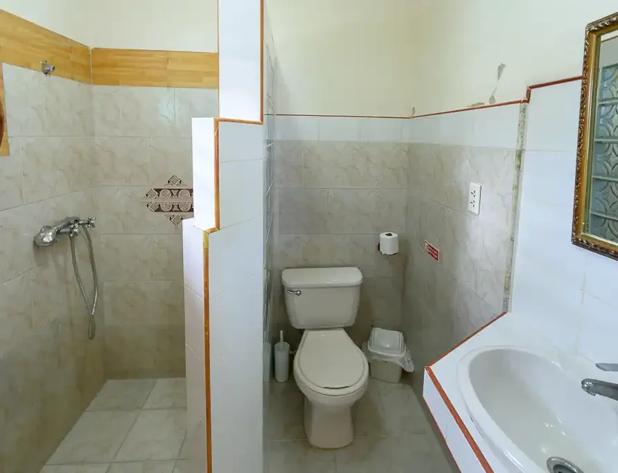 Zuleida y Vinola, Becachfront, Caleton, Playa Larga. Guest House. Room 1