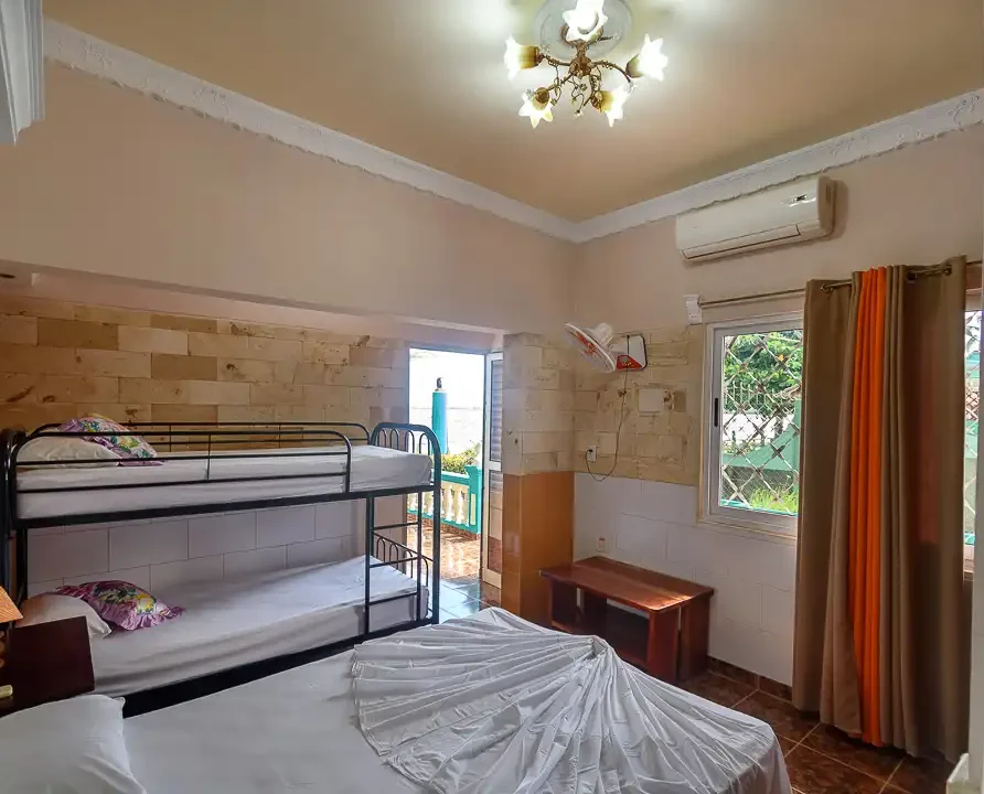 Hostal Kiki, Room 2, Guest House, Playa Larga